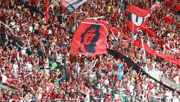 ⚽ IRÃ QUER TIRAR A COPA DO MUNDO DOS EUA: Embaixador no México levanta hipótese de mudar sede após conflito