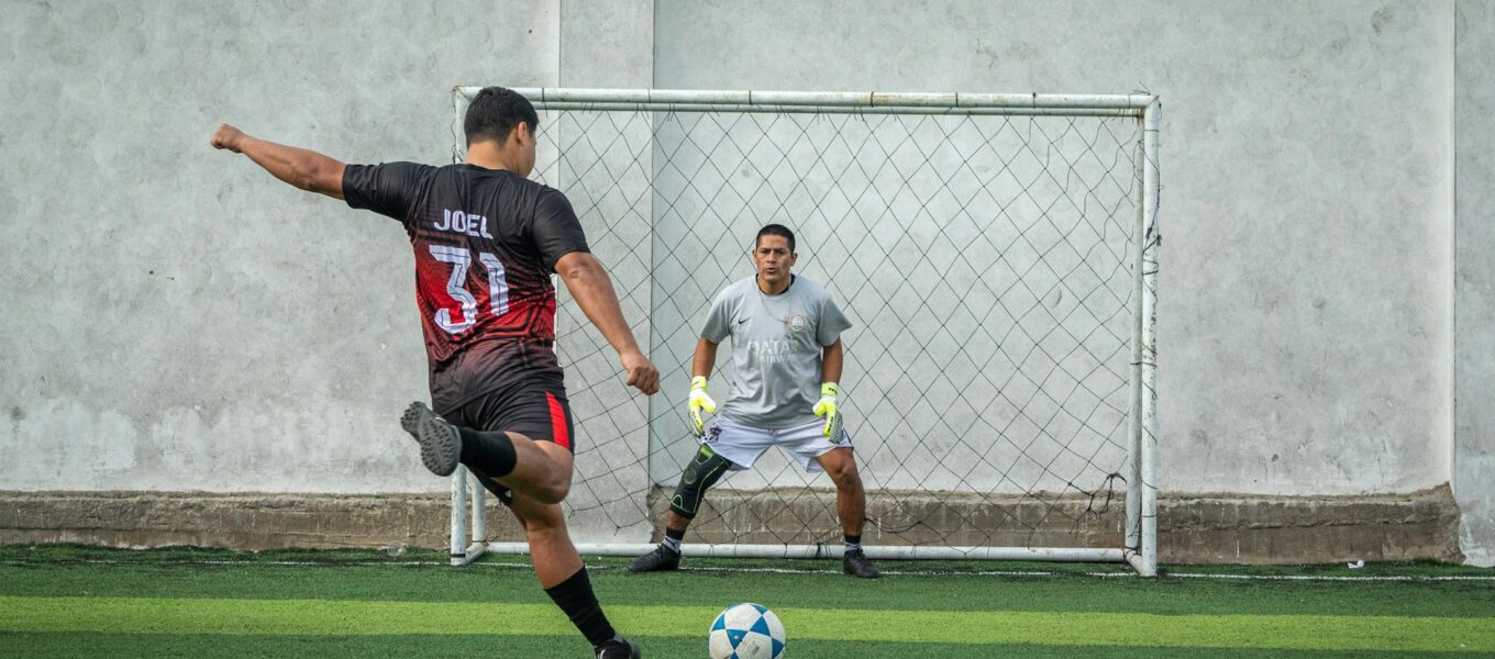 ⚽ FLAMENGO NA SEMI DA LIBERTADORES: Goleiro herói garante classificação sobre Olimpia — duelo de volta é amanhã