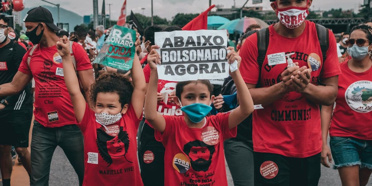 LULA REAGE A TRUMP: Presidente liga para México e Colômbia após EUA ameaçarem classificar PCC e CV como terroristas