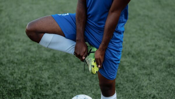 ⚽ NEYMAR DE VOLTA AO CAMPO: Craque Retorna aos Treinos no Santos e Pode Enfrentar o Internacional