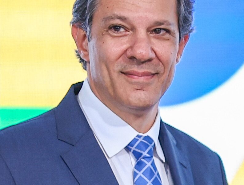 HADDAD DE SAÍDA DA FAZENDA: Análise aponta legado de mais impostos, mais gastos e dívida explosiva na política fiscal petista