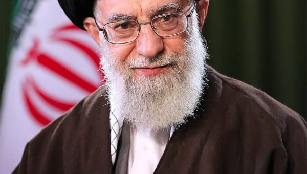 Irã escolhe novo líder supremo para suceder Khamenei; nome não é revelado