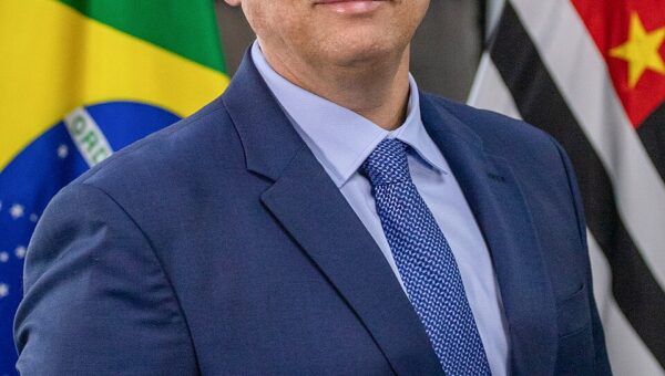 Datafolha: Tarcísio lidera governo de SP com 45% de aprovação — Haddad enfrenta rejeição estrutural do PT