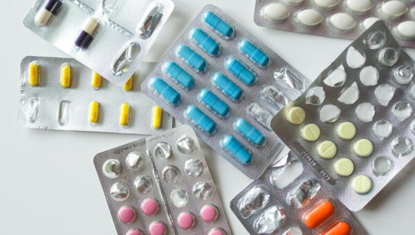 💊 GOVERNO ZERA TARIFA DE REMÉDIOS: Importação de Medicamentos para Diabetes, Alzheimer, Parkinson e Esquizofrenia Fica Isenta