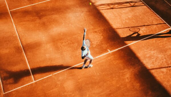 🎾 LUISA STEFANI ELIMINADA NAS SEMIS EM MIAMI: Parceria com Dabrowski Sofre Virada de Siniakova e Townsend — 6/4, 4/6, 10/3