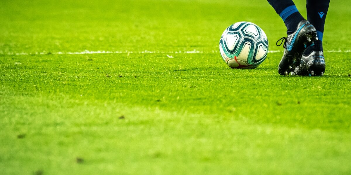 ⚽ NEYMAR SUSPENSO CONTRA O FLAMENGO: 3º Amarelo no Santos x Remo Barra o Camisa 10 — Briga Com Adversário e Polêmica Com Árbitro Agitam o Brasileirão
