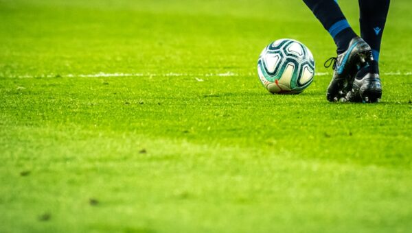 ⚽ CLÁSSICO NO MARACANÃ: Neymar Suspenso Abre Brecha para Gabigol no Santos — Flamengo Quer Reagir