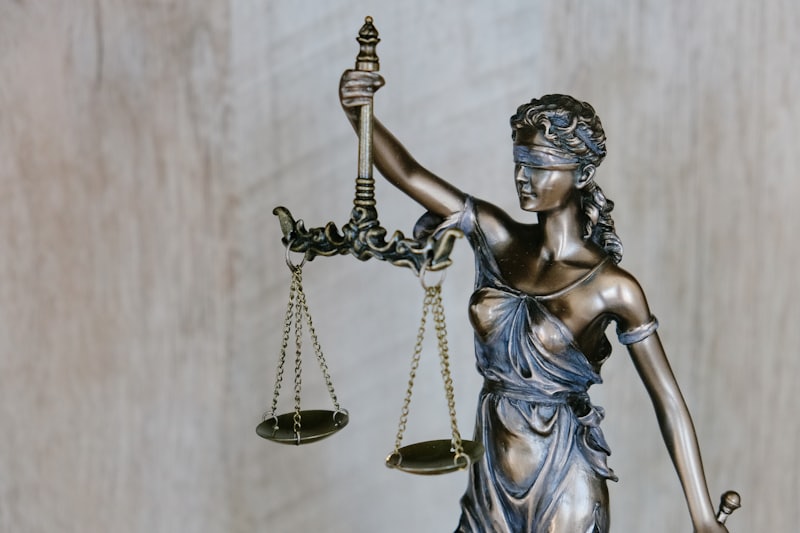 ⚖️ PESQUISA OAB-SP: 62% dos Advogados Paulistas Reprovam o STF — E 85% Querem Fim da Vitaliciedade dos Ministros